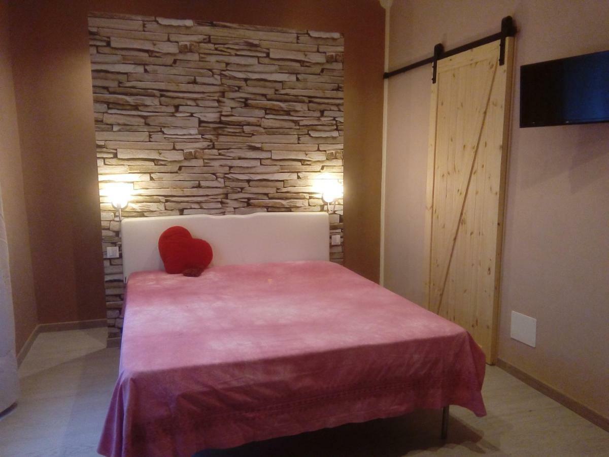 Terre Di Creta...Per Sognare Hotell Pomaia Eksteriør bilde